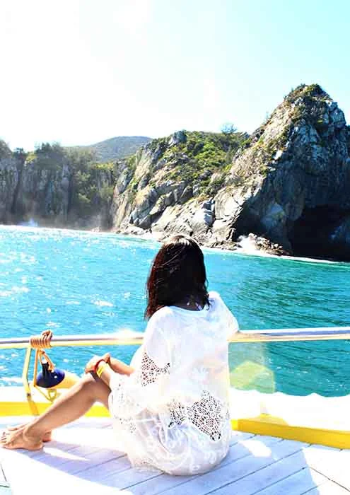 Foto Mulher no Barco de Don Rodrigo Tour em Arraial do Cabo